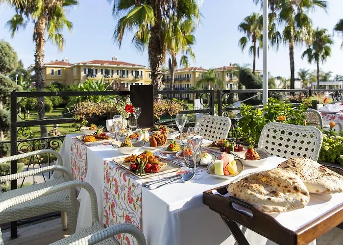 Club Phaselis Rose Resort 5*