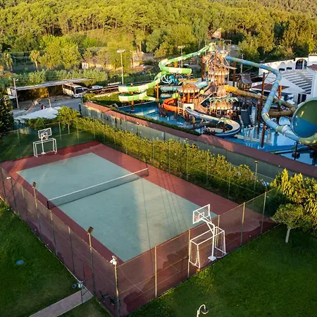 Club Phaselis Rose Station touristique 5*